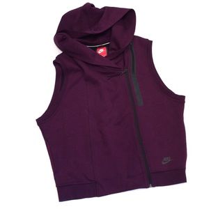 Nike Hooded Vest | Size M | Berry